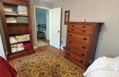 Norfolk Other | World Cup - 5 mins. from Stadium. 2 bedroom & 1 bathroom in Charming farmhouse!