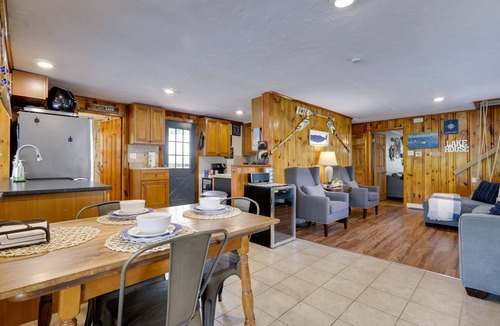 Plainville House | World Cup Attendees Lake Retreat 5 Mi to Gillette!