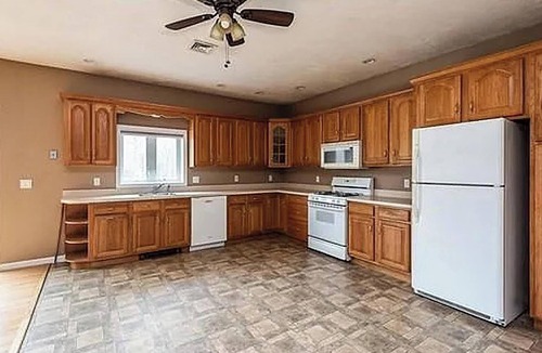 Chartley House | World Cup Boston Private 6-Acre Estate Sleeps 16 Less than 18 Min From Gillette