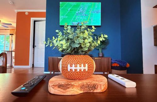 Arlington House | World Cup Central- 5 Min Walk to AT&T Stadium- Game Room