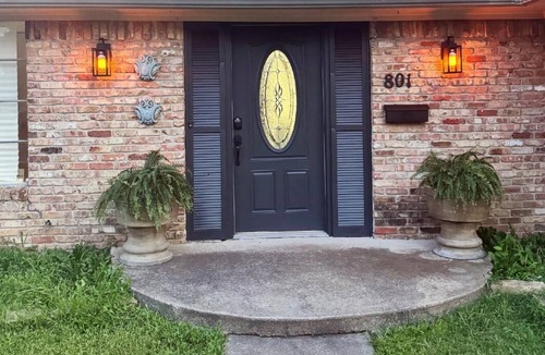 Grand Prairie House | World Cup Fully Furnished & Centrally Located