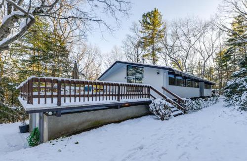 Dover House | World Cup Home Base Gorgeous MCM Deck House!