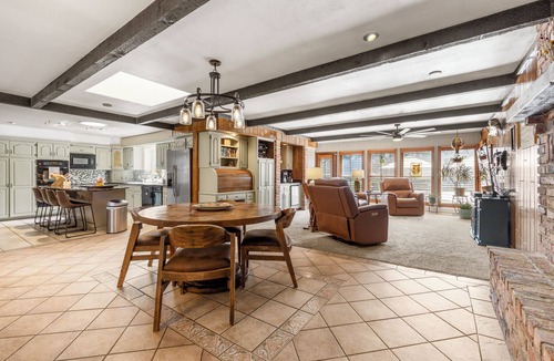 South Kansas City House | World Cup KC, 15m to Stadium and Fan Fest, Pool & Hot Tub