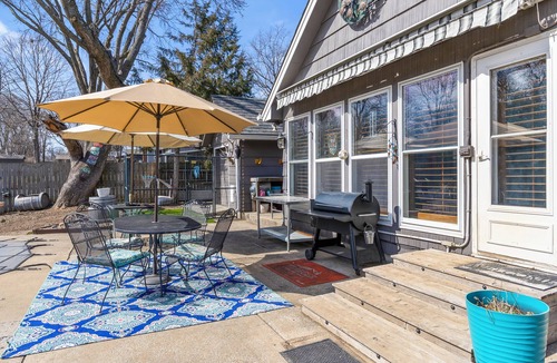 South Kansas City House | World Cup KC, 15m to Stadium and Fan Fest, Pool & Hot Tub