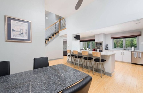 Lenexa House | World Cup Luxury in Lenexa w/heated pool