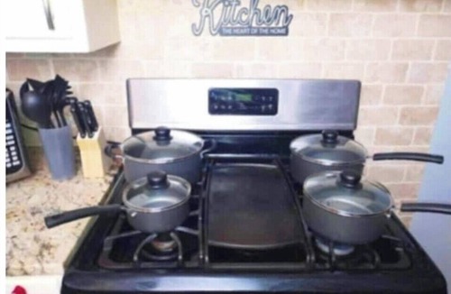 Kansas City House | "World Cup ready KC stay sleeps 11, pool table, Full kitchen, Big Screens &More"