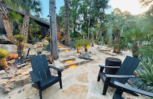 Atlanta House | World Cup Ready-Luxury 3-bedroom estate in Atlanta with Pool & Waterfall.
