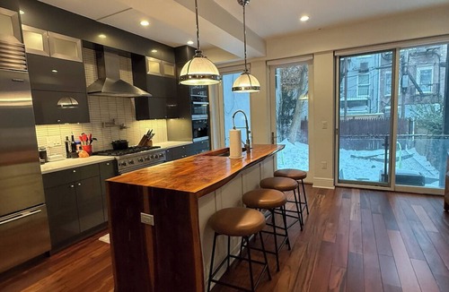 Hoboken House | WORLD CUP RENTAL - Wonderful 5-bedroom house with AC in charming Hoboken