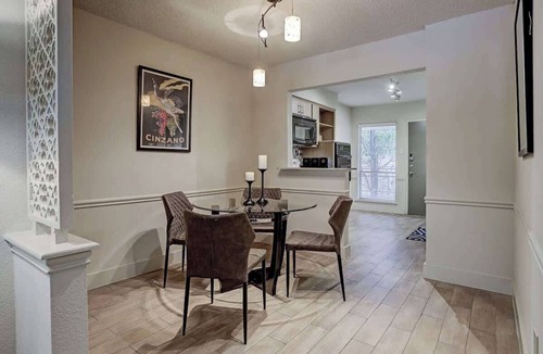 Uptown Apartment | World Cup Urban Apartment | Galleria Escape