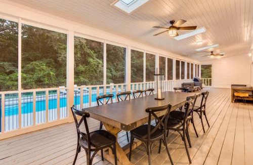 Lithonia Villa | World Cup Villa - Pool - Private Soccer - Sleeps 16