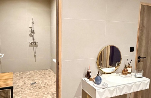 Saint-Vulbas Hotel | WORLD HOTEL