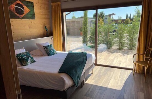 Saint-Vulbas Hotel | WORLD HOTEL