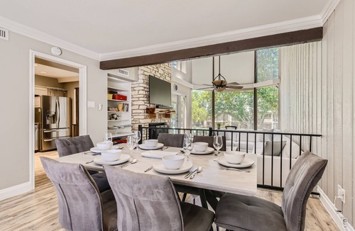 Lakeway House | World of Tennis Community Near Lake Travis