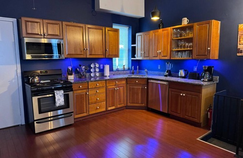 Union City Apartment | World Trade, Apt 3 - 15 Minutes to Times Square
