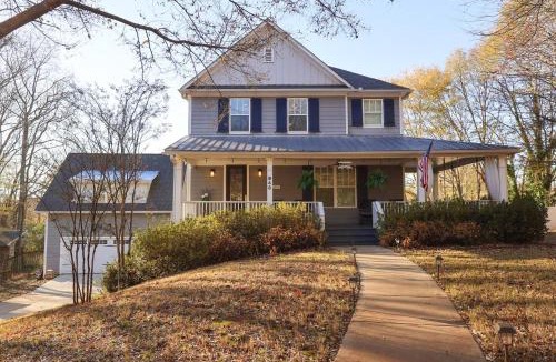 Ormewood Park House | WorldCup Luxe Retreat Heated Pool 5BR5BA