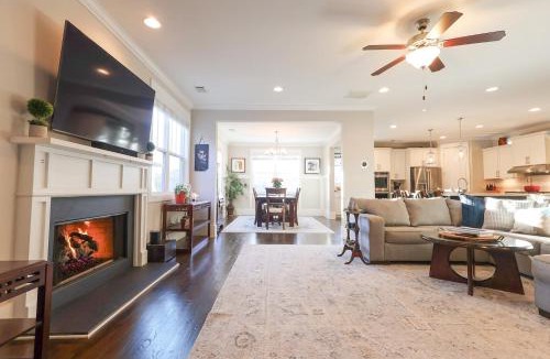 Ormewood Park House | WorldCup Luxe Retreat Heated Pool 5BR5BA