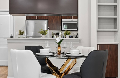 Cityplace Apartment | Worldcup Ready Stylish 1BR in West Village Pool + Free Parking