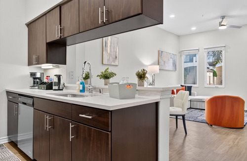Cityplace Apartment | Worldcup Ready Stylish 1BR in West Village Pool + Free Parking