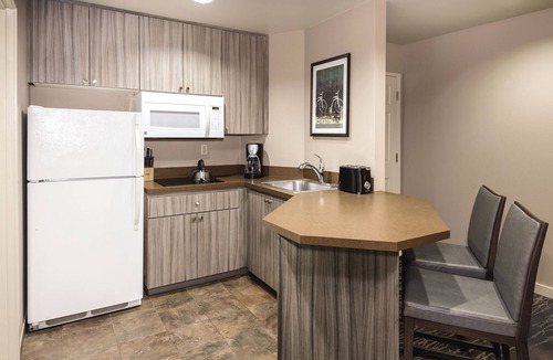 Redmond Hotel | WorldMark Eagle Crest