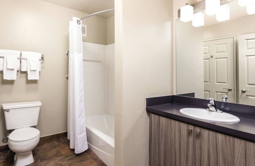 Redmond Hotel | WorldMark Eagle Crest