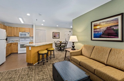 Afton Hotel | WorldMark Grand Lake