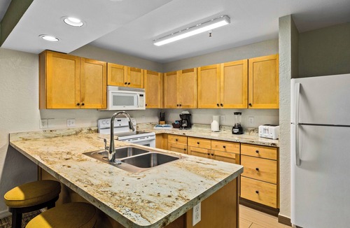 Afton Hotel | WorldMark Grand Lake