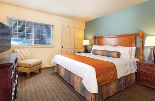 Klamath Falls Hotel | WorldMark Running Y Resort