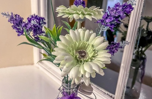 Boston House | Wormgate House Holiday Home