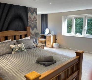Langford House | Worship Farm Accommodation