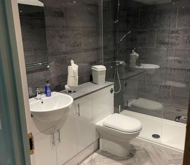 Langford House | Worship Farm Accommodation