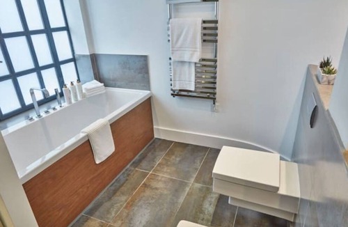 London City Centre Apartment | Wow! 2 Bedr/3 Beds in the Heart of Covent Garden