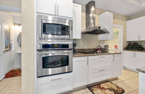 Daytona Beach Condo | WOW! 3 bedroom Oceanfront :Luxury Condo w 2 "king" oceanfront master suites