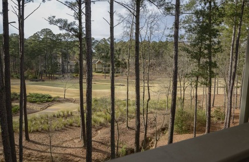 Greensboro Condo | WOW! 30% Off Until June | Walk to Ritz, Golf Front, 3 King Beds, Book Now