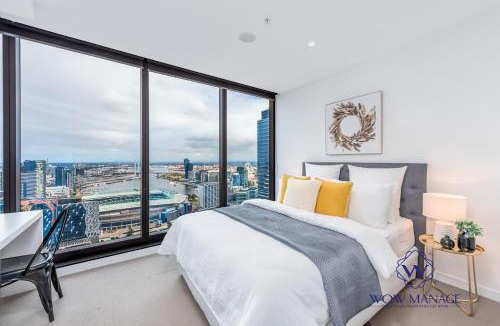 Carlton South Apartment | WOW Apartment on Lonsdale