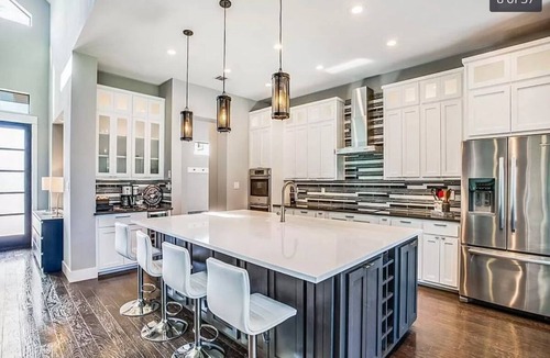 Austin Villa | Wow Factor Villa with Pool, Arcades, and More