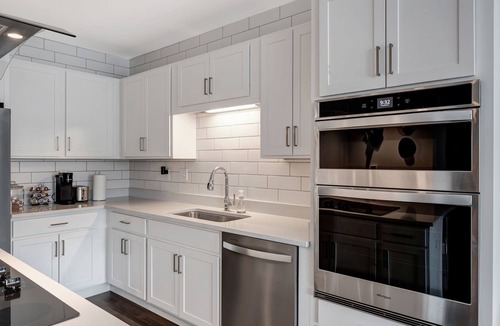 Donelson Apartment | Wranglers Rest: Brand Studio Apartment!