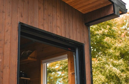 Calabogie Cabin | Wren Cabin | Off-grid Tiny Cabin in the Woods