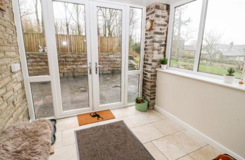 Denshaw House | Wren Cottage