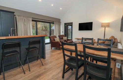 Low Catton House | Wren