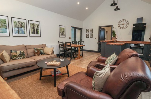 Low Catton Cottage | Wren