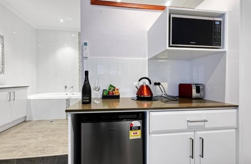 Marysville House | Wrenfield Cottages