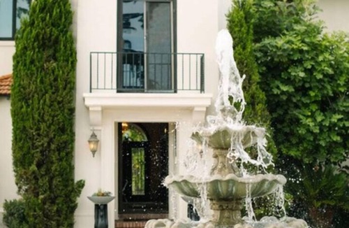 Alhambra House | Wrensmoor Castle