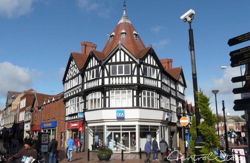 Wrexham Apartment | Wrexham Central Stay Apartment Six