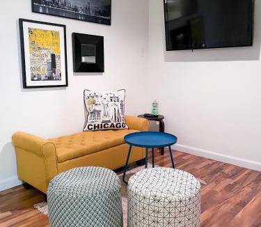 Lakeview Apartment | Wrigley Garden Unit