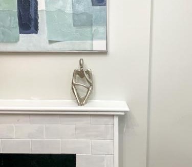 Lakeview Apartment | Wrigleyville Friends Unit - 5bdrm