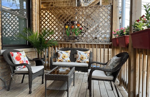 Lakeview Condo | Wrigleyville Inn - Unit 1
