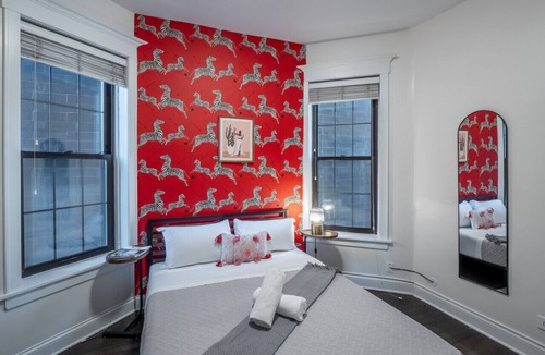Wrigleyville Bed & Breakfast | Wrigleyville Suites Room 5