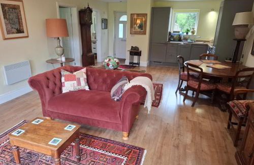 Swanmore Apartment | Writer's Retreat