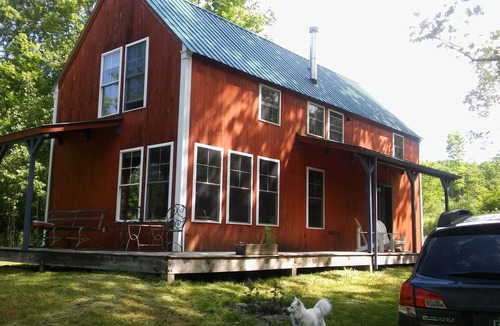 Franklin House | Writer's Retreat In The Western Catskills