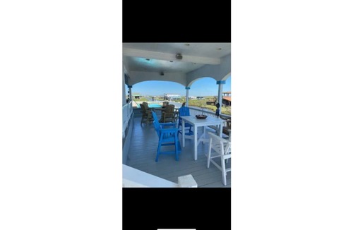 Port Bolivar House | WTRFRNT~PRIVATE POOL~WALK/DRIVE TO BEACH